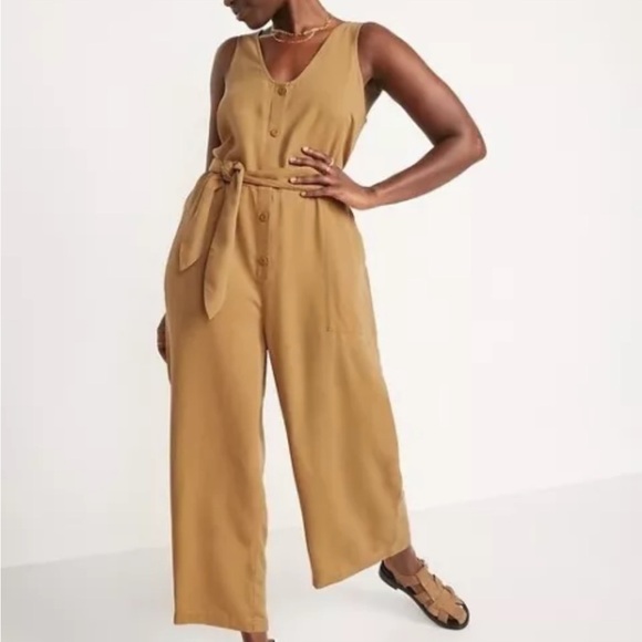OLD NAVY butter toffee Tan Sleeveless Button-Down wide leg Jumpsuit lagenlook M - Picture 1 of 13